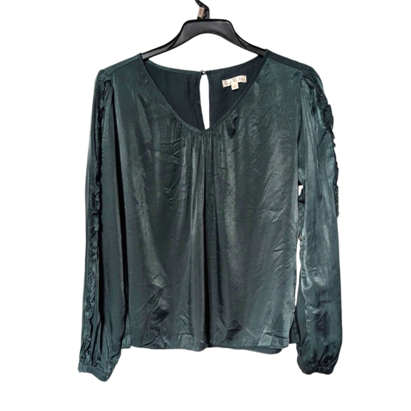 Nine Britton Green Silky Ruffle Trim Long Sleeve V-neck Blouse Size Large NWT - Picture 1 of 8